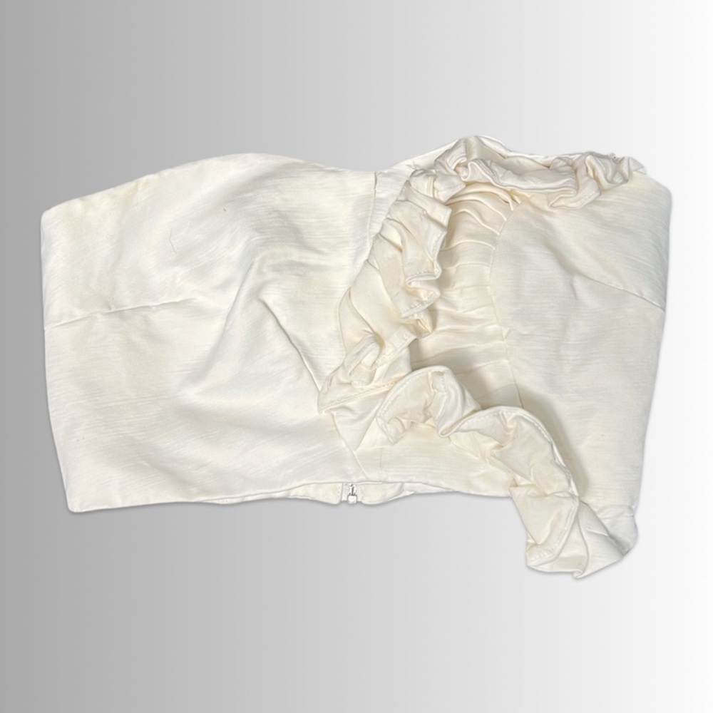 AMUR Linen/Viscose Blend White Halter Top, Back Zip, Size Small - Picture 2 of 5